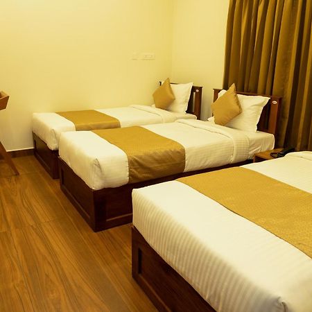 Fly View Airport Residency Nedumbassery Exterior foto