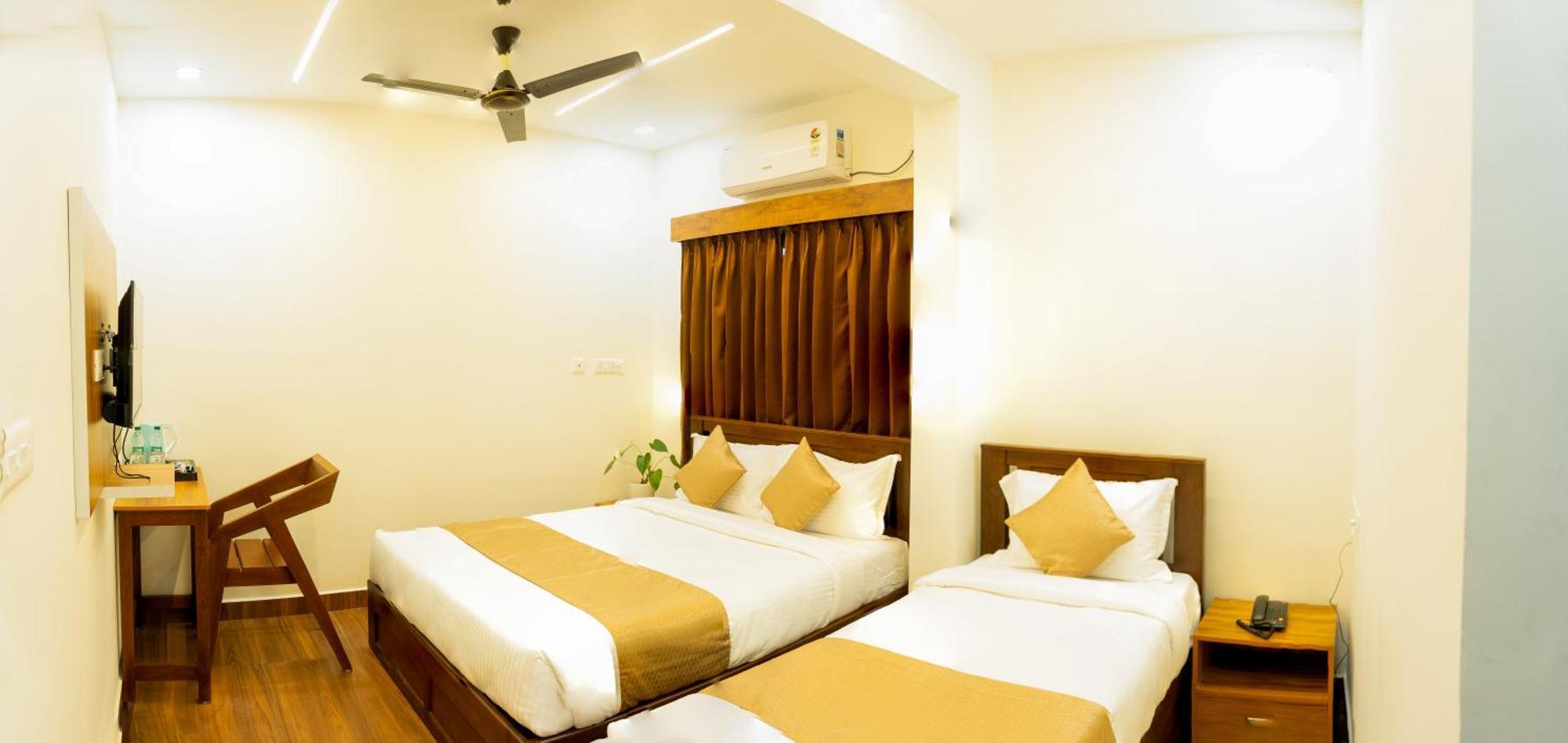 Fly View Airport Residency Nedumbassery Exterior foto