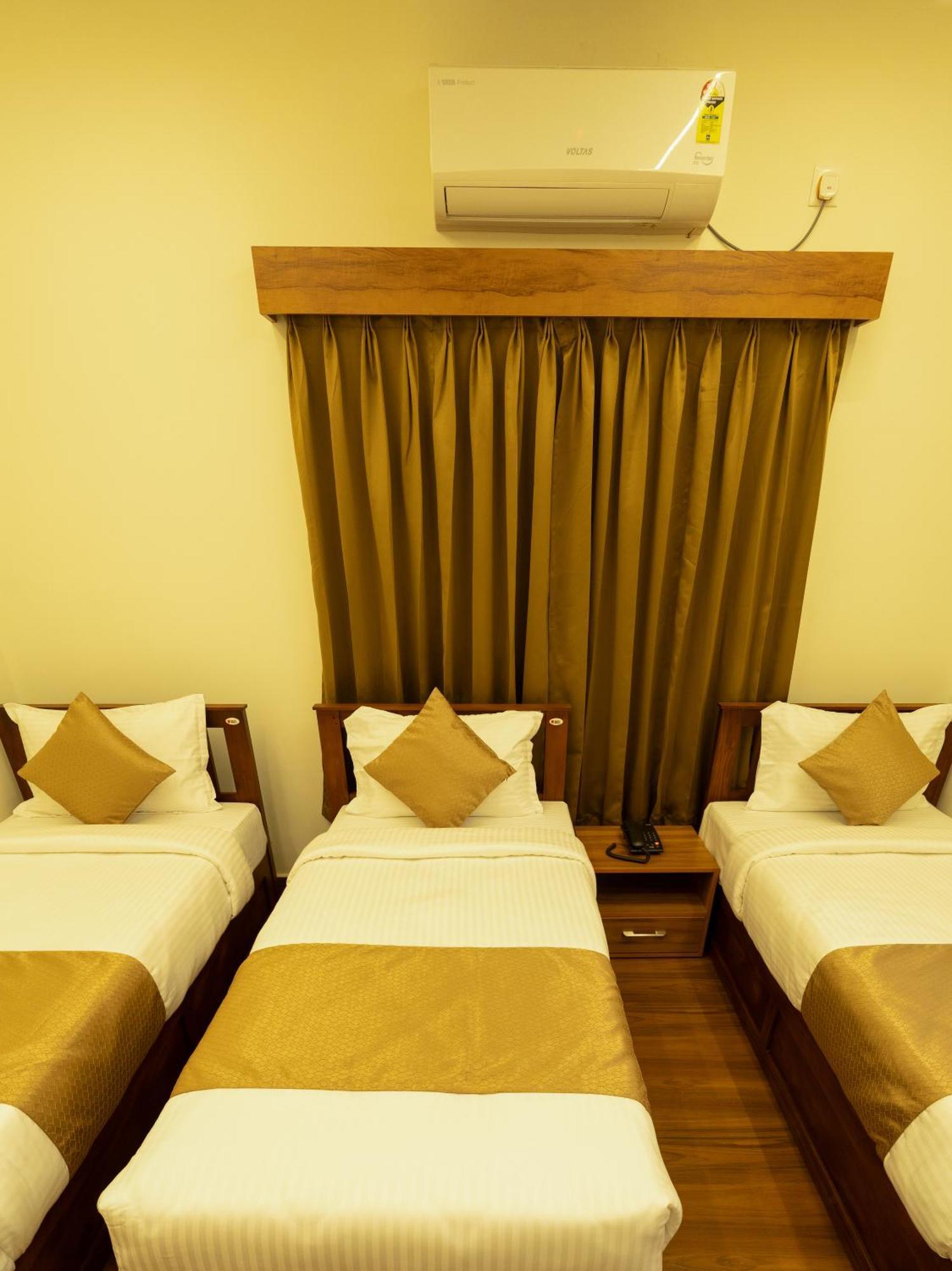 Fly View Airport Residency Nedumbassery Exterior foto