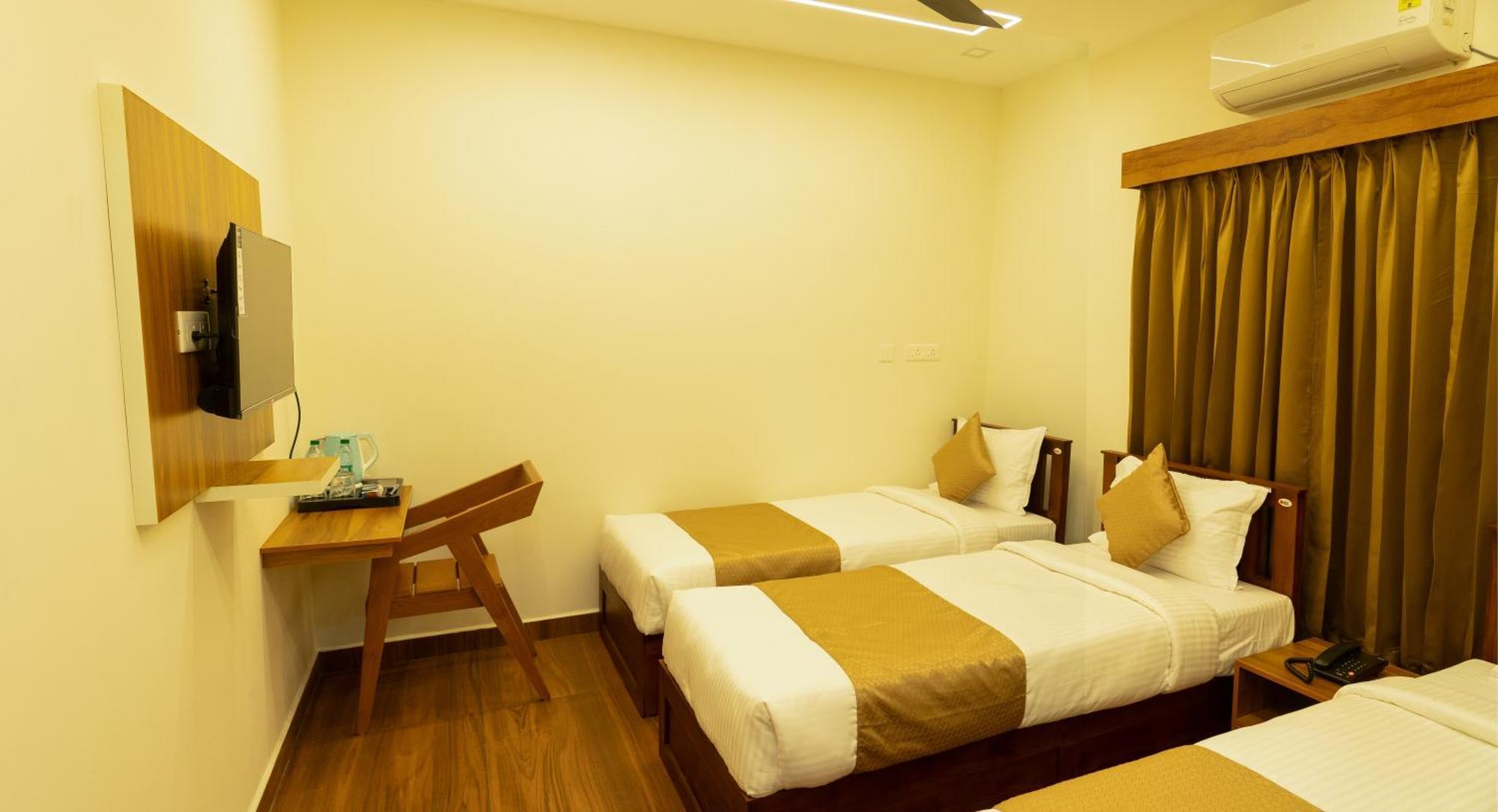 Fly View Airport Residency Nedumbassery Exterior foto