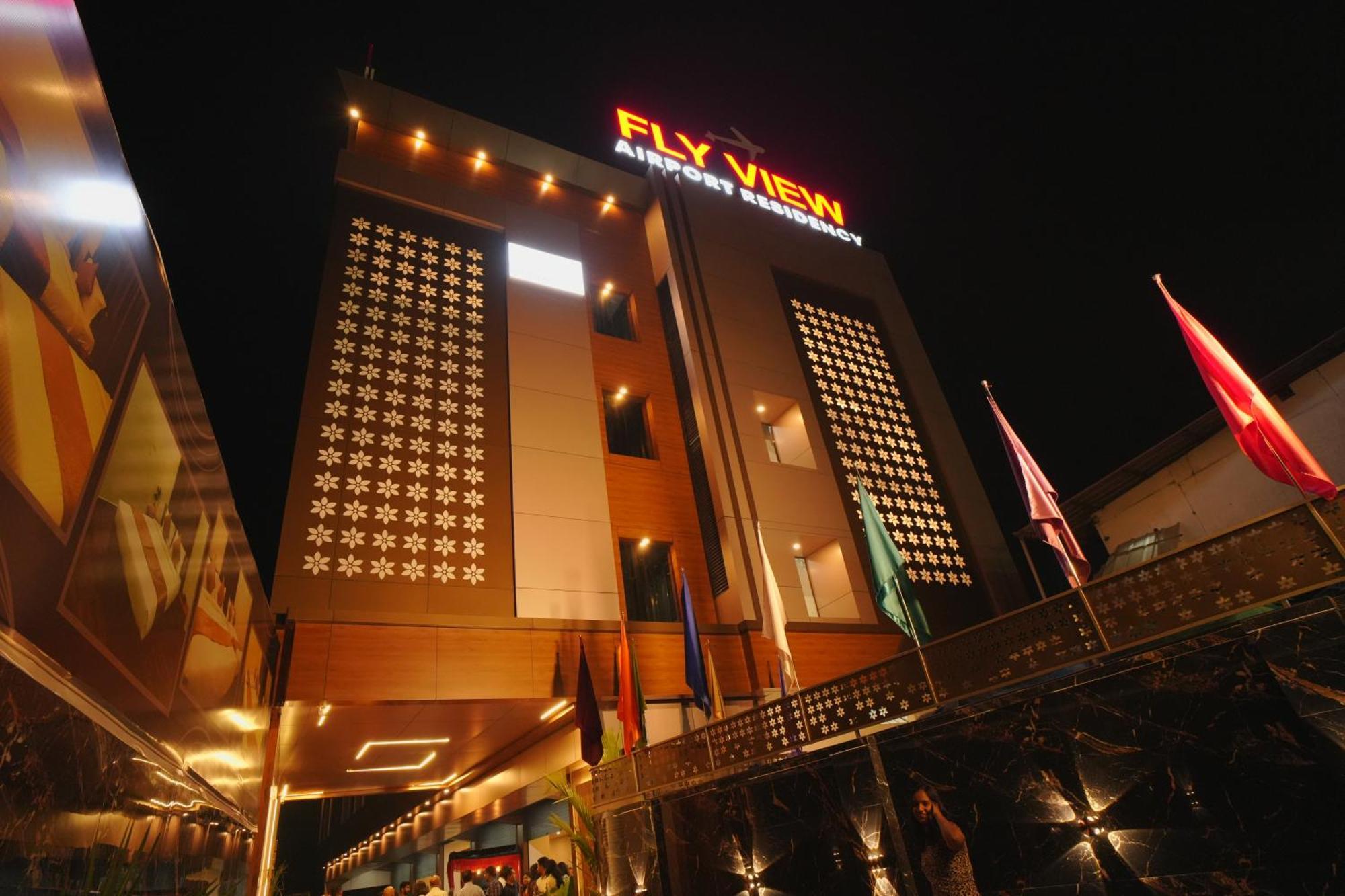 Fly View Airport Residency Nedumbassery Exterior foto